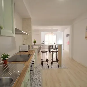  Apartment Centro